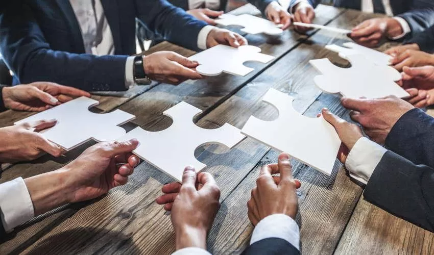 Winning contracts by integrating business development, capture management, and proposal management